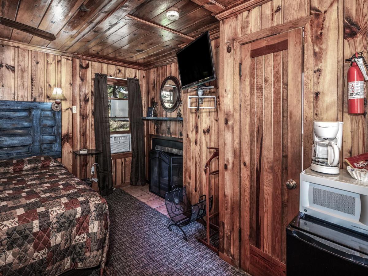 Apache Village 4, King Studio, Midtown, Sleeps 2 Ruidoso Luaran gambar